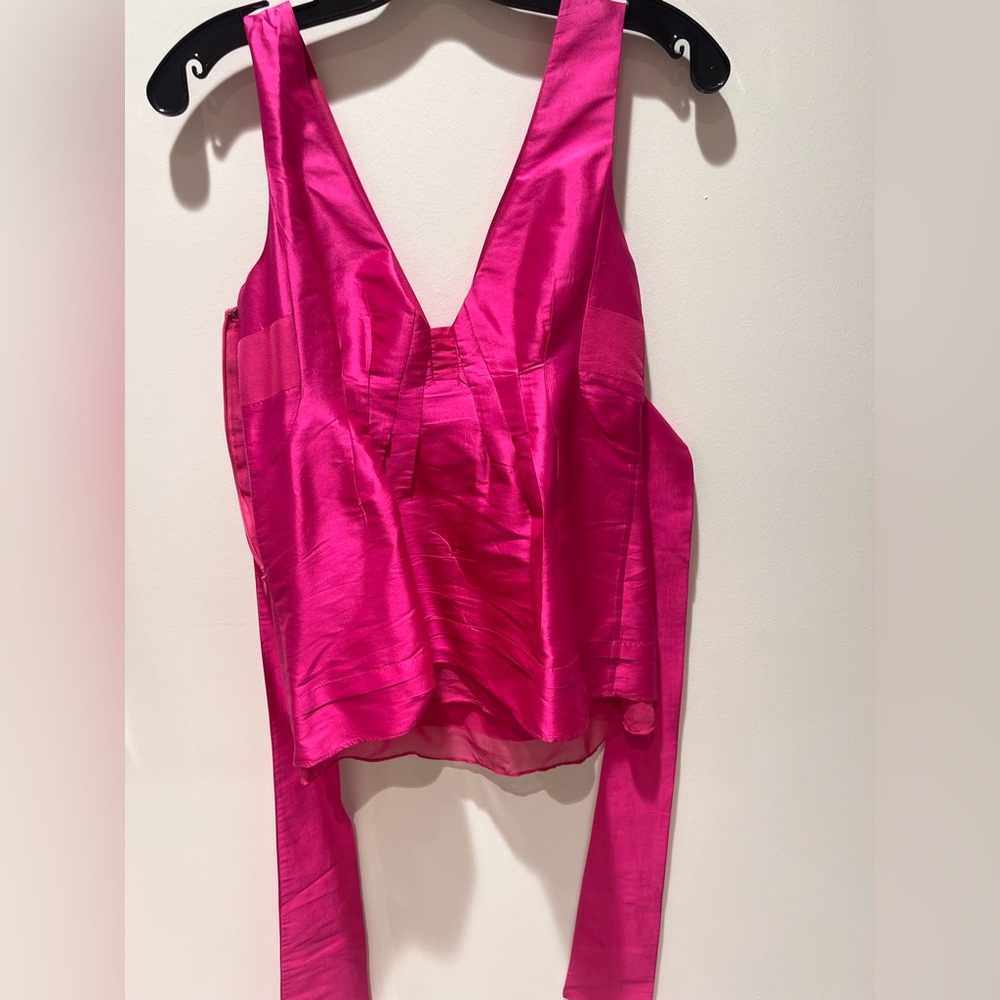 Diane Von Furstenberg 100% Silk evening blouse